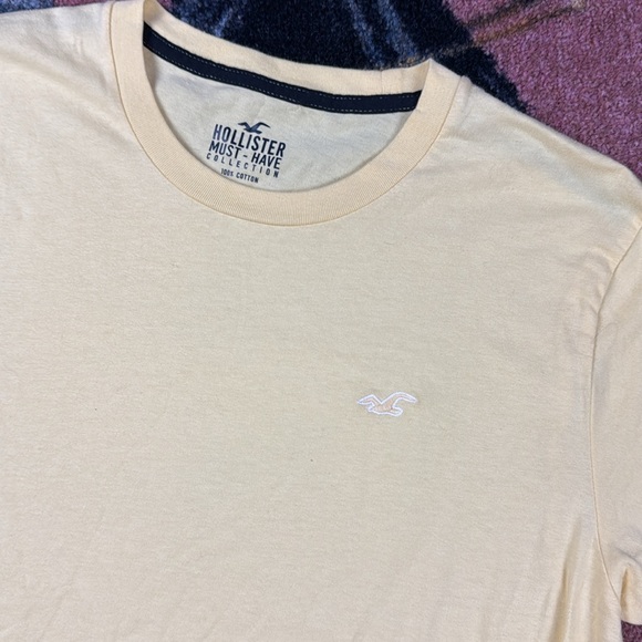 HOLLISTER TSHIRT SM - Picture 3 of 7